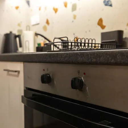 The Urban Chic Nest- Aristotelous Square *