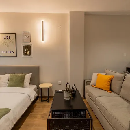 아파트 The Urban Chic Nest, By Jo & Key Living - Aristotelous Square 테살로니키