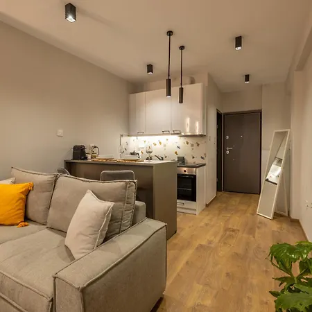 The Urban Chic Nest, By Jo & Key Living - Aristotelous Square