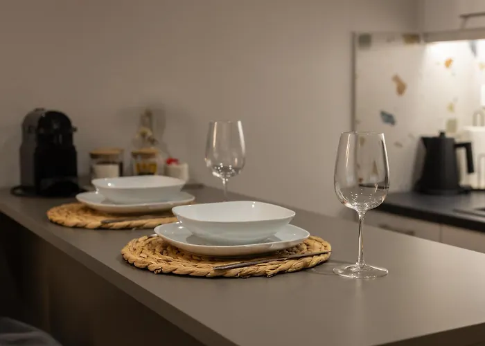 아파트 The Urban Chic Nest, By Jo & Key Living - Aristotelous Square