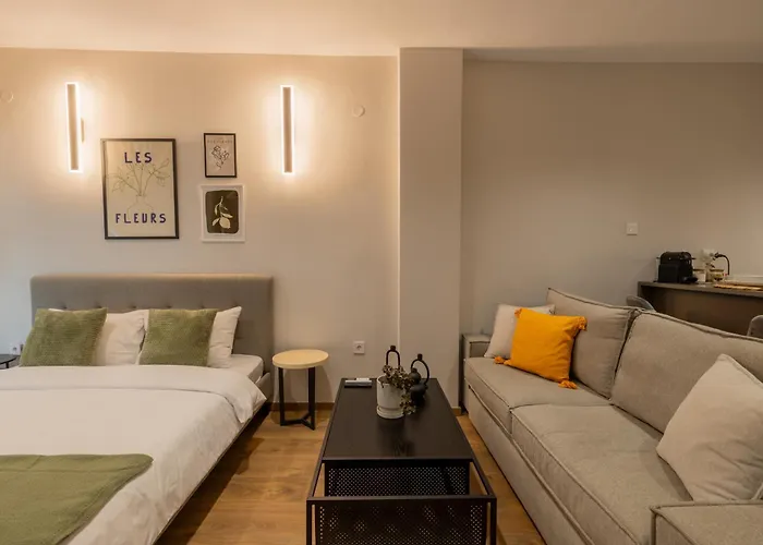Apartmán The Urban Chic Nest, By Jo & Key Living - Aristotelous Square Soluň
