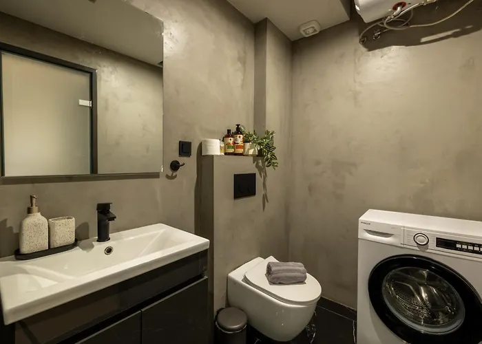 아파트 The Urban Chic Nest, By Jo & Key Living - Aristotelous Square