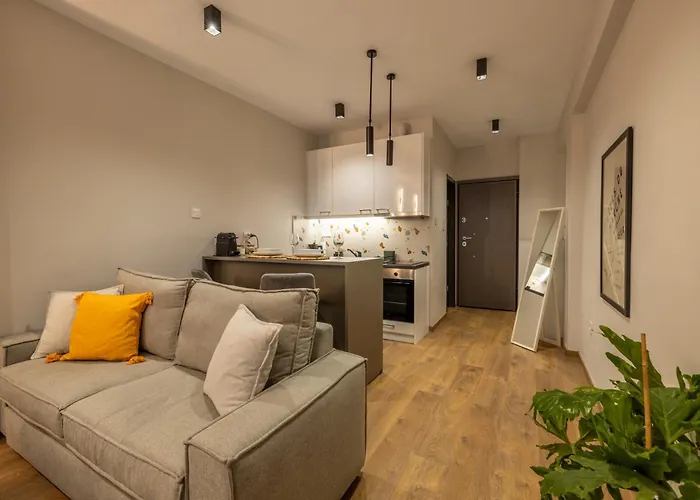 The Urban Chic Nest, By Jo & Key Living - Aristotelous Square
